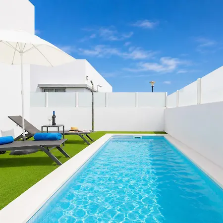 Janubio Villa
